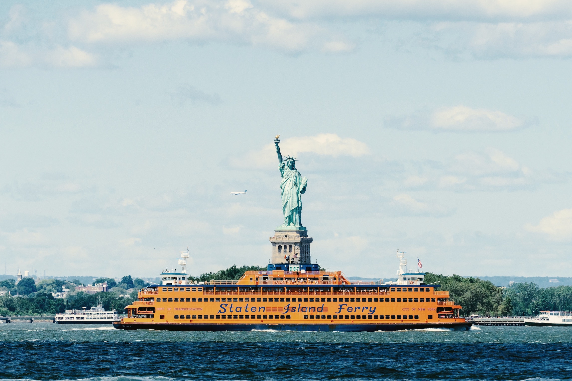 Luggage Storage Statue of Liberty - Where to Store your Bags in NYC