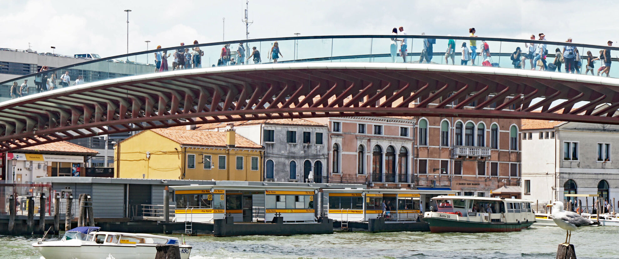 Luggage Storage Piazzale Roma Toprated left luggage places in Venice